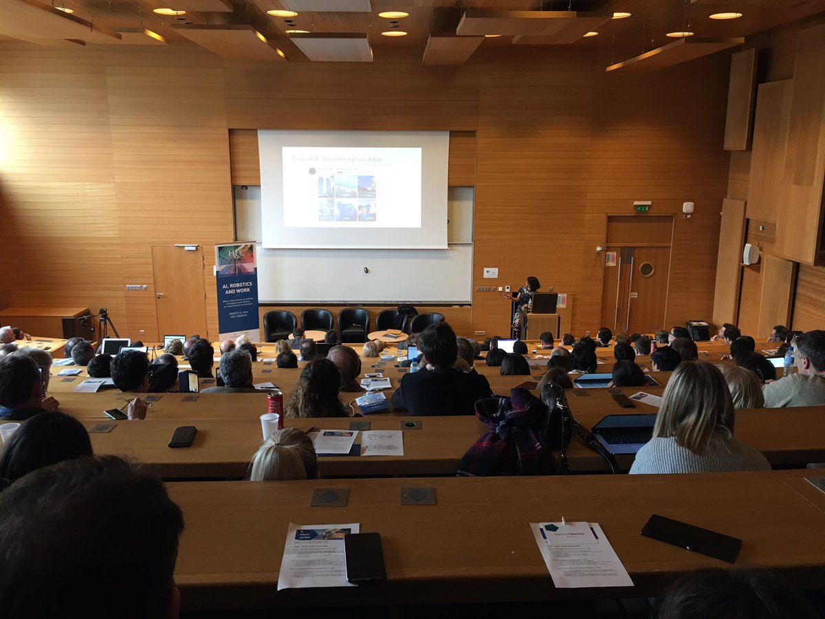 glerouge's tweet image. Ready to take part to the panel about challenges and opportunities for AI and robotics at the #HECfutureofwork conference!