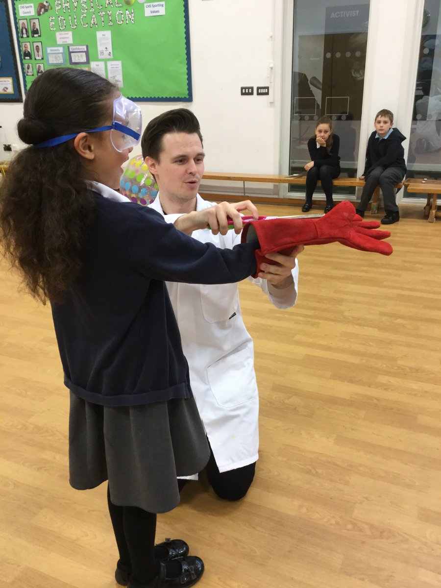 ColeshillHeath's tweet photo. Day 2 @ColeshillHeath #ScienceWeek2019. Another fantastic science session exploring physics and chemistry. Impressive knowledge displayed by Year 4. #learningwarriors @MissJ_Robinson @nfowles5 @Stevens_Matt1 @dad07day @cathiewhiting1 https://t.co/KWVsbZN1jY
