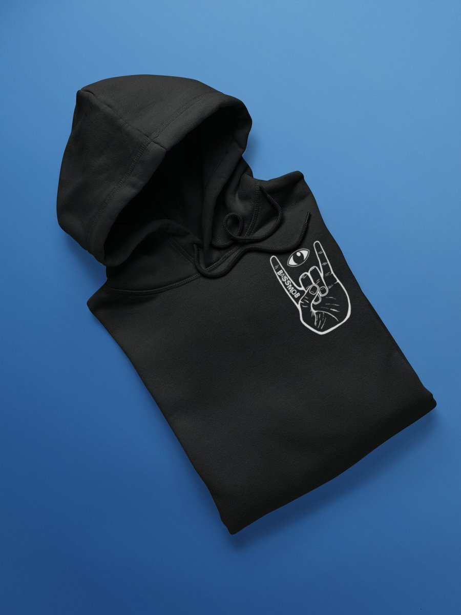 bassmob's tweet photo. 'Music is a safe kind of h i g h' 🤘👁️
These black colorway hoodies are this week's best seller, you guys have good taste! We're going to be adding some limited edition drops soon, so be sure to throw us a follow so you don't miss out 🙏 #music #edm #dubstep #riddimgang https://t.co/WVYyDAPHOW