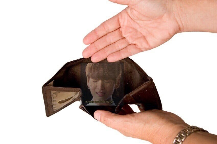 lunar_born's tweet image. #FindYourPersona is trending worldwide but i'm not ready
i'm just trying to #FindMyWallet