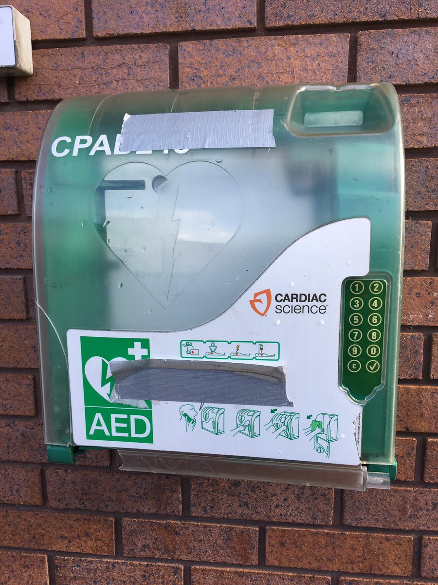 JanetJplumb's tweet photo. @TraffordCouncil please can you give reason for public toilets being closed on a Tuesday afternoon at 2.30 pm , also , the defibrillator is missing from its case - does anyone know about this , thanks . https://t.co/a5E91DWnBk