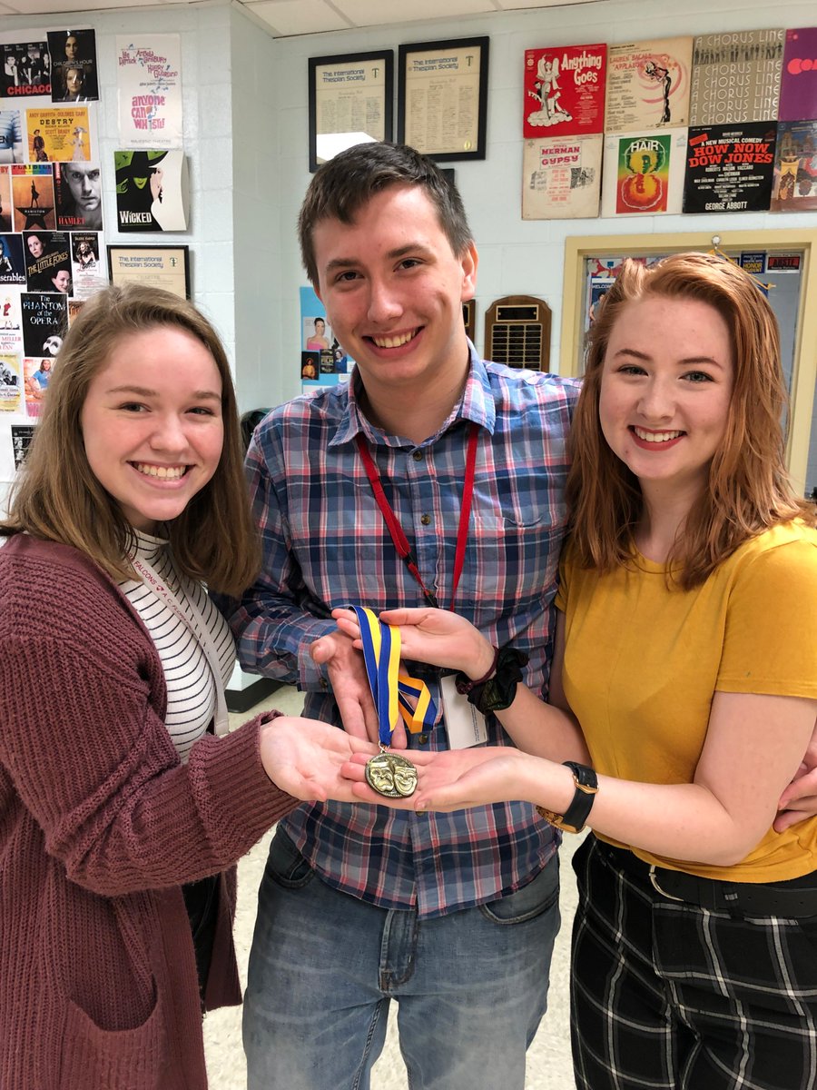 RichlandOne's tweet photo. Congrats @acflorahigh theatre students Cameron Vipperman, Jaxson Hillard &amp; Olivia Davis, state winners @ Palmetto Dramatic Assoc. Festival. Good luck in national competition this summer. @RichlandOne https://t.co/xAIgvBrF8a