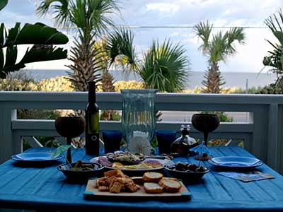 TasteofViva's tweet photo. Another Winter Storm? - https://t.co/vVIaSvw52o yeah, sorry about that. Try enjoying the moment with some good eats while you cuddle up by the fire. (we're thinking of you in Florida- under a palm tree- noshing on smoked duck and wine) https://t.co/4puUUQyvN4