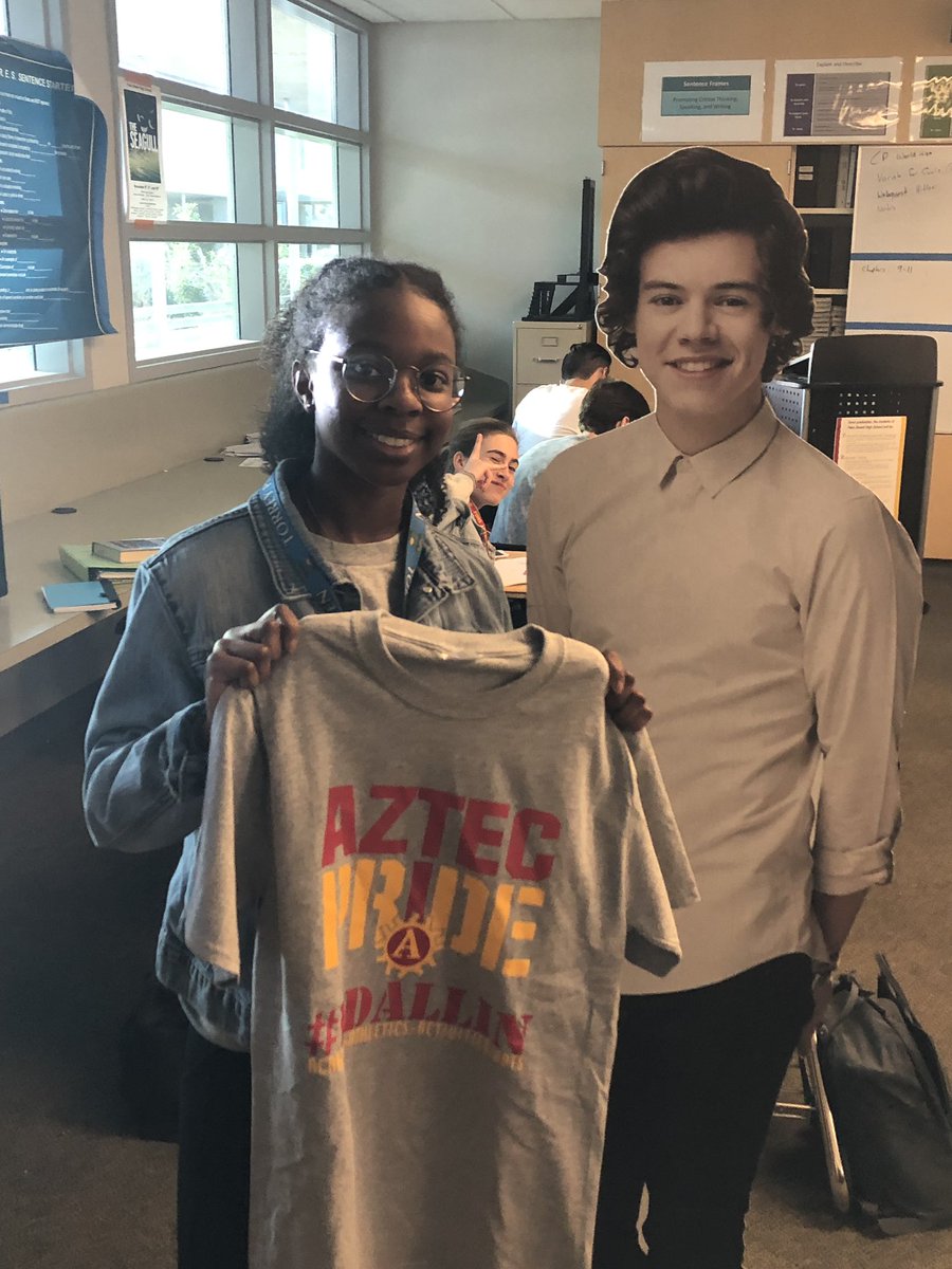 MrMazet's tweet photo. #PDHS Top 10 🎓 - #4 Chris Barnes @pdhs2019 #PDALLIN 👕 #June5th 👩‍🎓 @pdhsofficial @PDAztecArmy #ItTookAVillage #2019Top10 https://t.co/WnKAagEcGX
