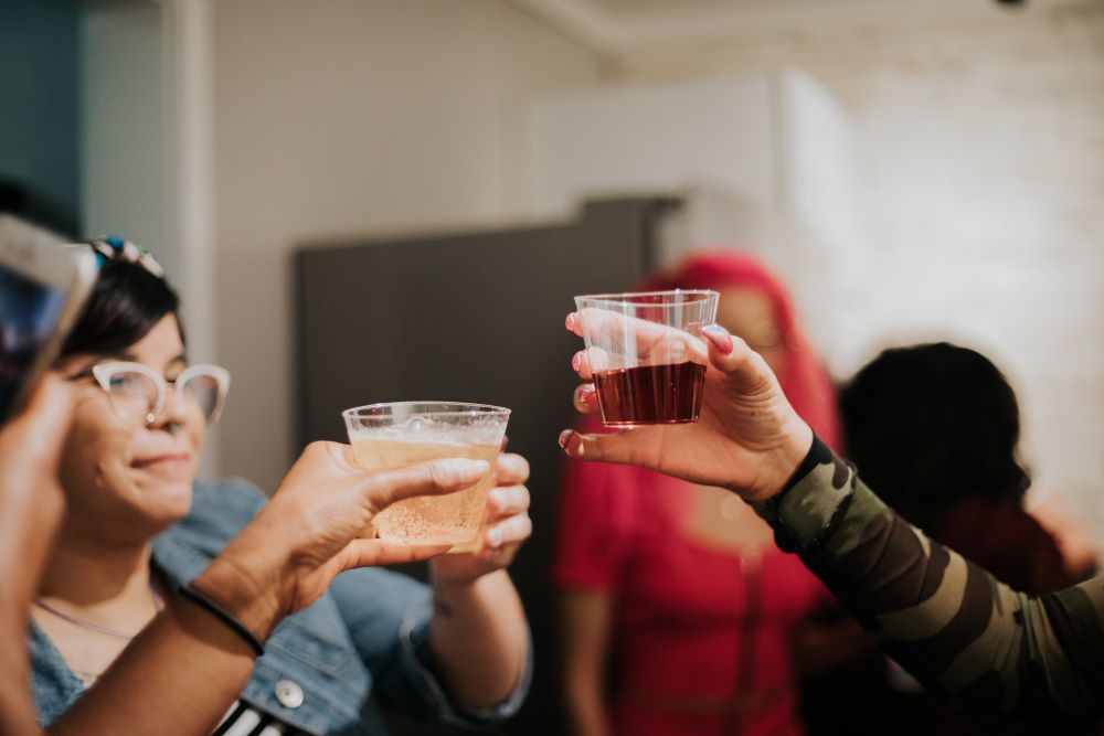 MIEUX_FL's tweet photo. We celebrated INTERNATIONAL WOMEN'S DAY with a Girls Only House Party &amp;&amp; we had a BLAST!!! 

"Every girl left this event thankful, inspired by this community, and ready for the next Mieux networking event!"

Recap &amp; Photos by Marissa Lewis 
https://t.co/1HsM1h7dBw https://t.co/VrAPog9vuc
