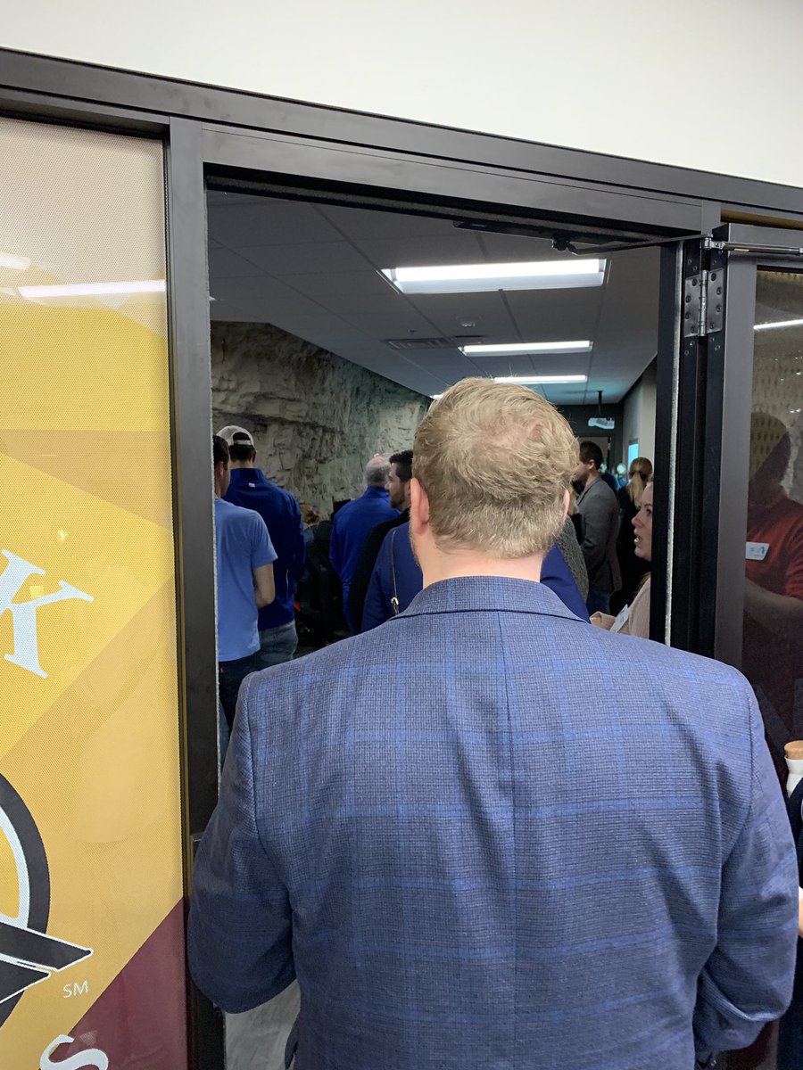 ParkUniversity's tweet image. Now @CenturionsKC are touring our Parkade @ParkEsports Battleground Arena #CreateKC