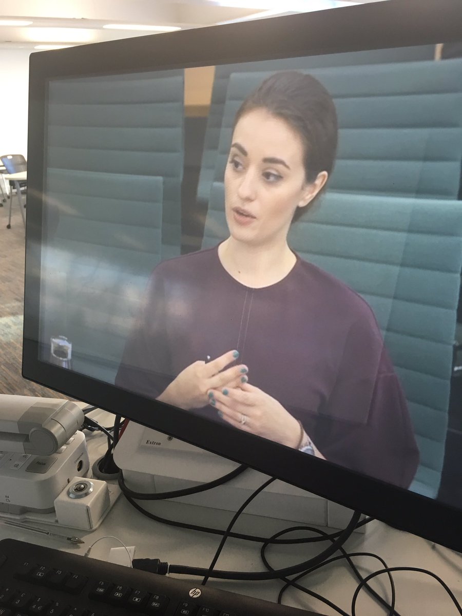Lakenutrition's tweet photo. Using our @CommonsSTC #evidencesession on #energydrinks in my teaching on #knowledgeexchange @annabelgipp @BDA_Dietitians @TU_SSED https://t.co/5c1YpGhk7F