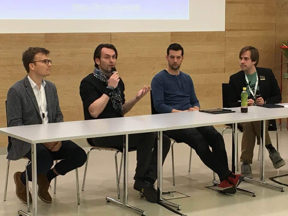 kurtsoeser's tweet photo. Thanks to @eeducation_at for having me on the"podium" to speak about @MicrosoftEDU 's vision on the future of learning... #eept
Thanks @MoneDenninger for the pic... https://t.co/9SNHxvN7Ov