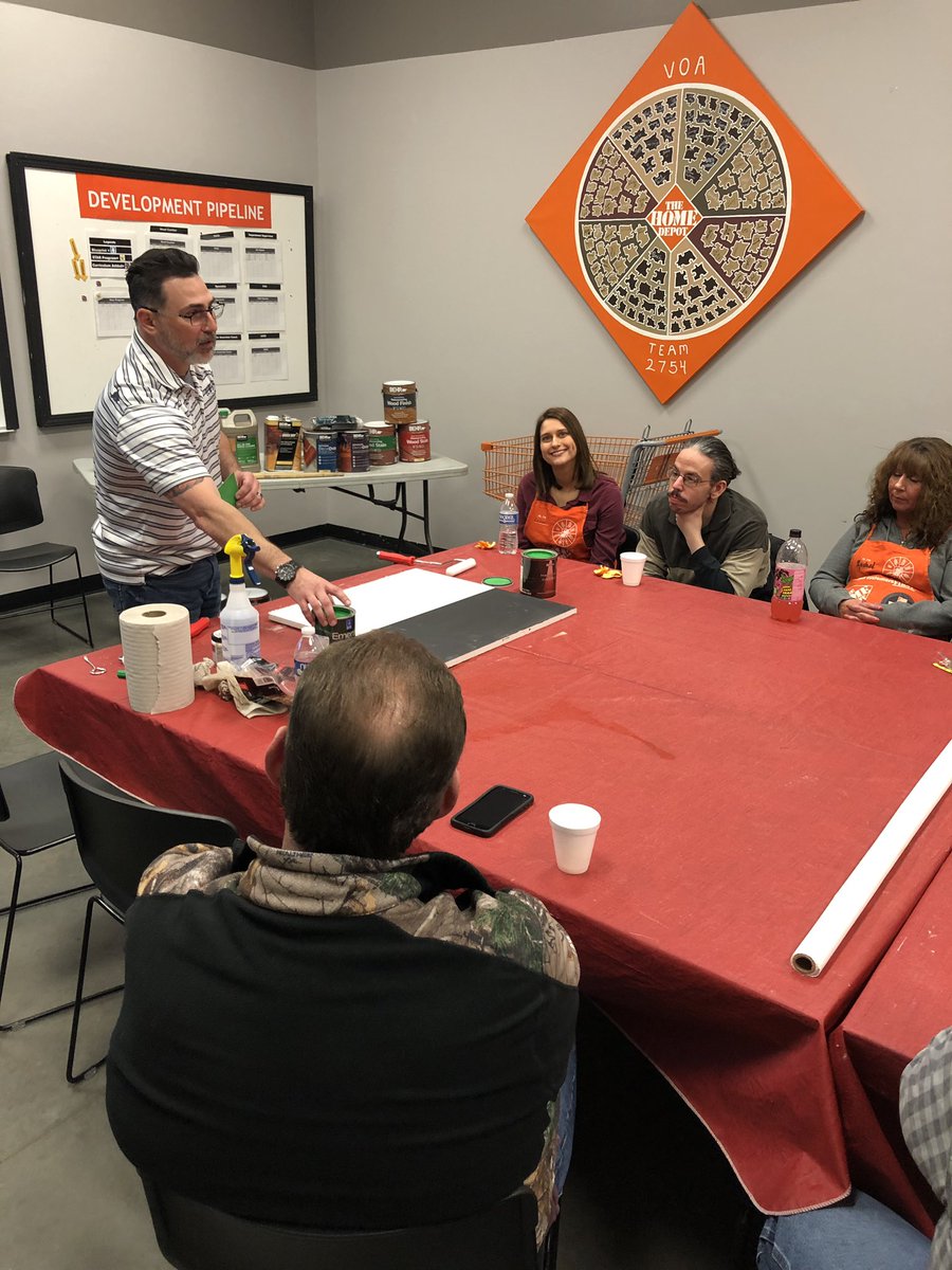 pdub5446's tweet photo. Spring Paint Training 2019! Now let’s see the lakeshore stores sell some Behr Paints and Stain’s!! https://t.co/9MTpu2ydB7