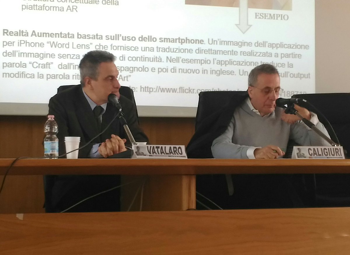 IntelligenceUni's tweet image. @IntelligenceUni Master Intelligence, Francesco Vatalaro, Professore dell’Università di Tor Vergata al Master dell’Unical @IntelligenceUni #intelligence #intelligencelab #master #rende #unical #IntelligenzaArtificiale #AI #IoT #robotica #economia #MachineLearning #algoritmi #rete