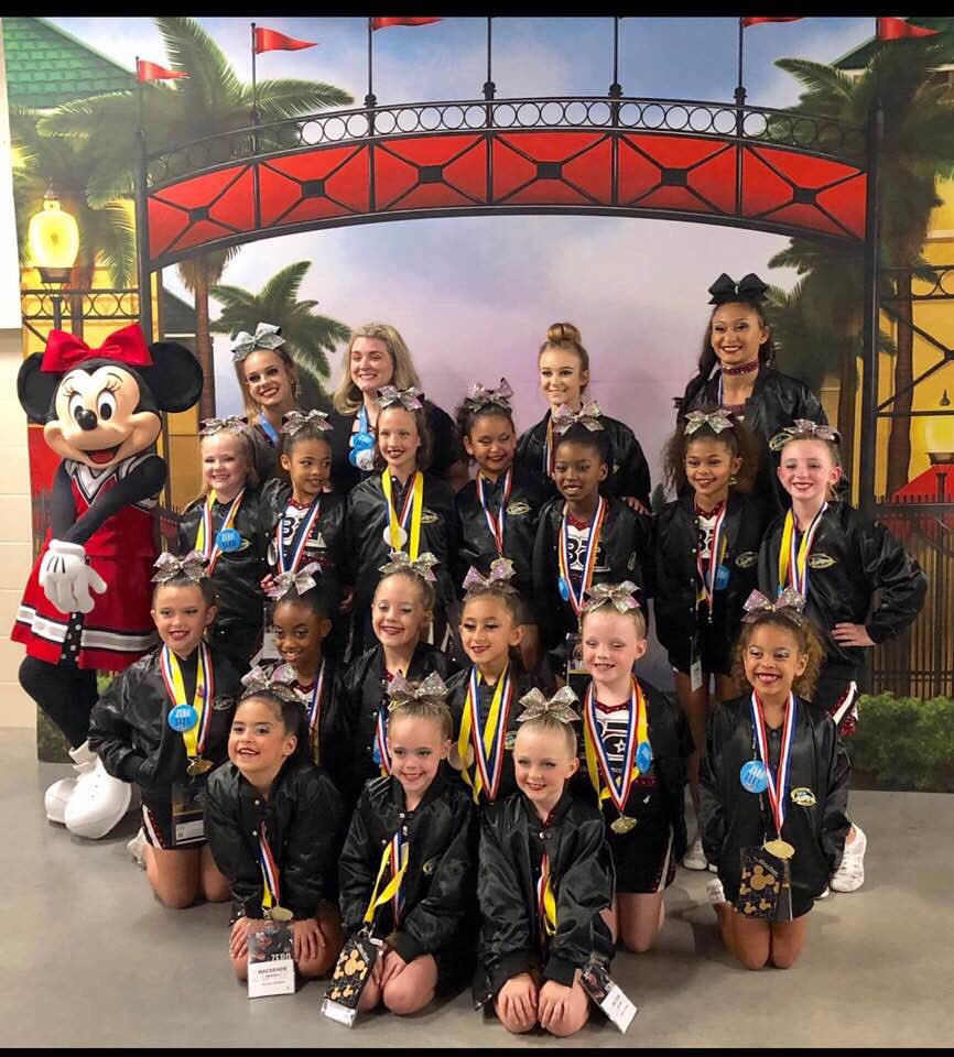 BA_MiniGold's tweet photo. 💛👑 2019 UCA INTERNATIONAL CHAMPIONS 👑💛 https://t.co/A8j9xUBt8b