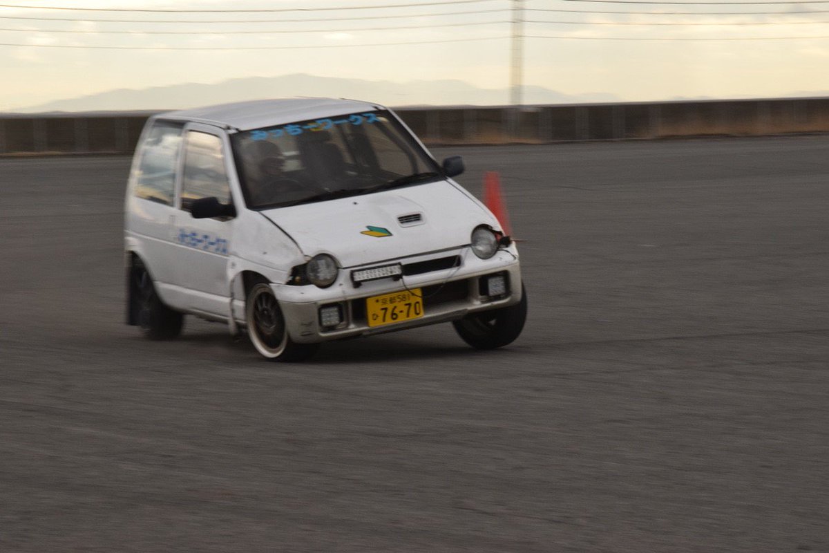 みっちーワークスmikchey 公式 純正車高ダート車アルトワークス Atr K Sports のジムカーナの様子 後輪浮きすぎ Wwwww 荷重移動がとてもよくわかってよかったけど 横転しなくてよかった 笑 アルトワークス ダート 純正 横断 ジムカーナ みっちーワークスmikchey 公式 純正車高ダート車アルトワークス Atr K Sports のジムカーナの様子 後輪浮きすぎ Wwwww 荷重移動がとてもよくわかってよかったけど 横転しなくてよかった 笑 アルトワークス ダート 純正 横断 ジムカーナ