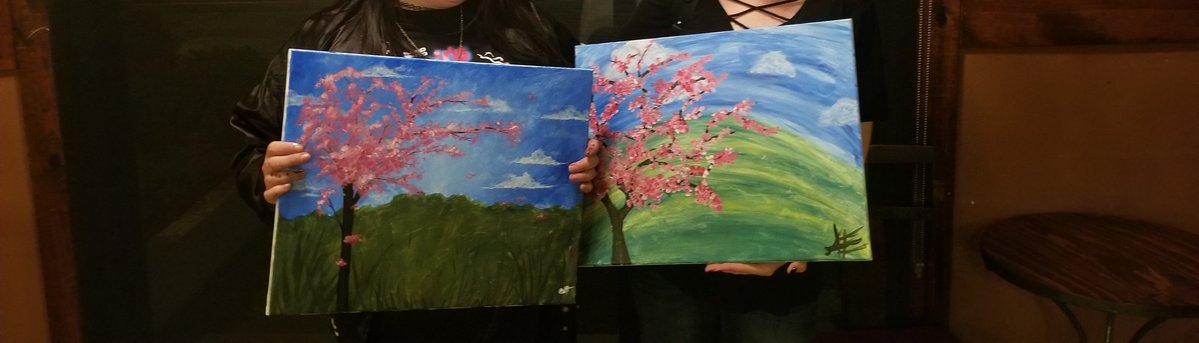 firesglow's tweet photo. salem and I went to a paint night, it was really fun and she's so talented. ❤️ https://t.co/tlQdMEp0Mb