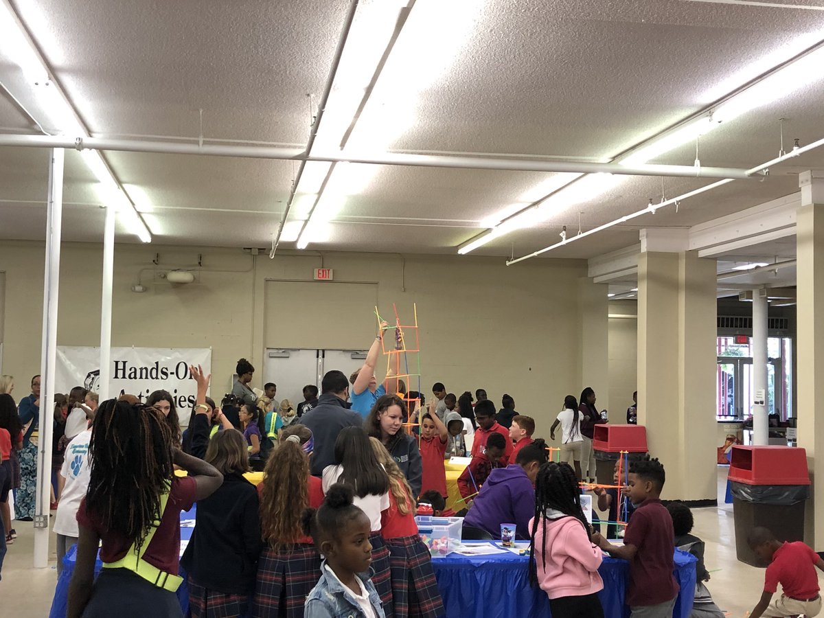 MickeyBanek's tweet image. Elementary Math Science and STEM Fair in full swing. Students are really engaged with the activity tables #domath #doscience @DianaFedderman