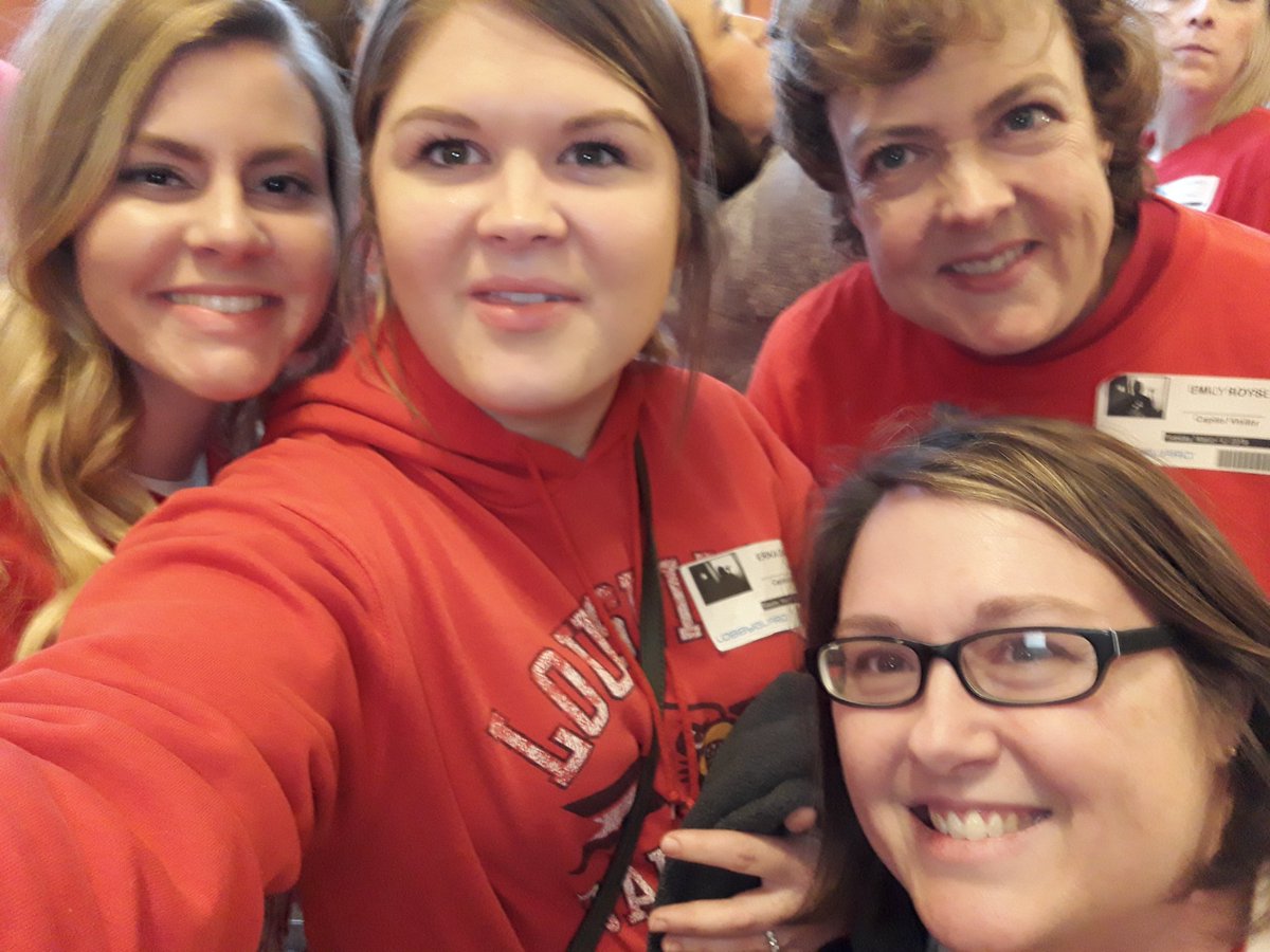 AngelaRFord1's tweet photo. Representing Boston School @_BostonRocks_ and Nelson County @npossible_ today at Frankfort with @cassiepaige95 Making a difference for Public Education. Made some new friends from Shelby County Schools. Together we stand, 120 United. https://t.co/7UACr3mHLG