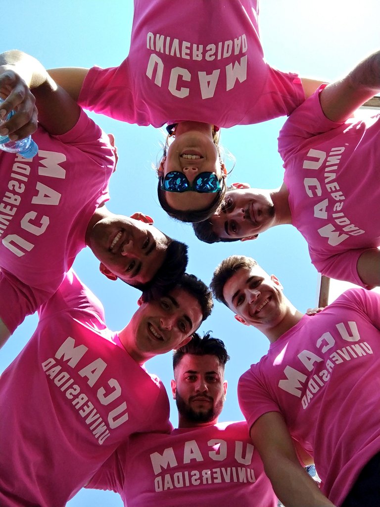 Irenecaru's tweet photo. GRACIAS a todo mi #equipo por hacerlo posible ¡Sois el pilar que sostiene el trabajo bien hecho! #CaminandoAprendiendoDisfrutando #SanRosendoUCAM #20AniversarioFADE https://t.co/FZOtlzteAY