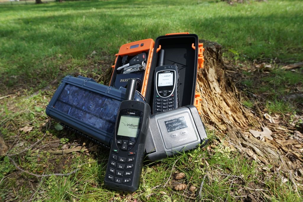 #iridium #satphone #offthegrid #goexplore #solarpower #satphones #offgrid #iridiumgo