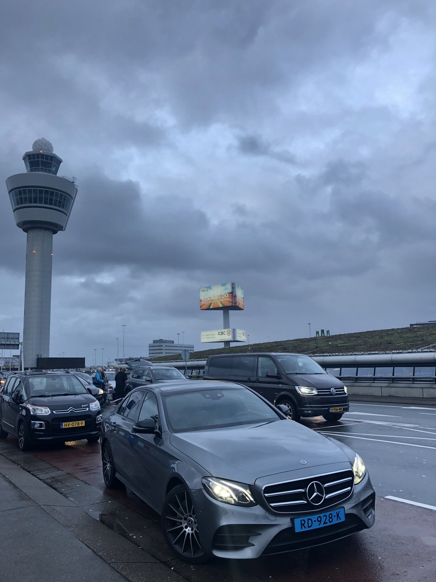 tcntaxiservice1's tweet photo. #schipholtaxi #veenendaal #tcn #taxi #wageningen #taxitoairport #luchthavenvervoer #ede #schiphol #rhenen #airportservice #lunteren #naarschiphol #bennekom #taxitransfer #weezeairport #rotterdamthehagueairport #eindhovenairport #fixedprice #betrouwbaar #kwaliteitsvervoer https://t.co/pFBdUbJG44