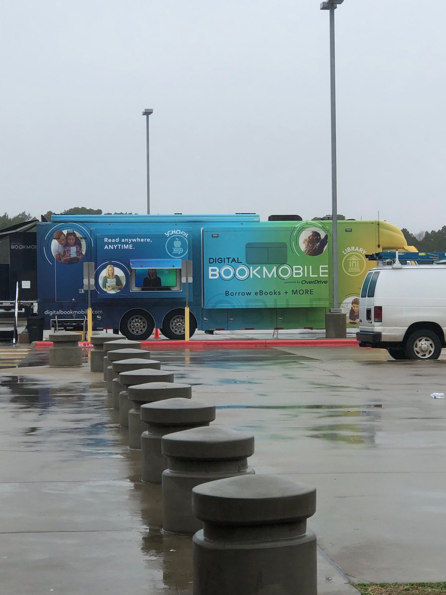 SpartanLibrary1's tweet image. Overdrive Bookmobile at Stiles today!  ⁦@LeanderISD_Lib⁩