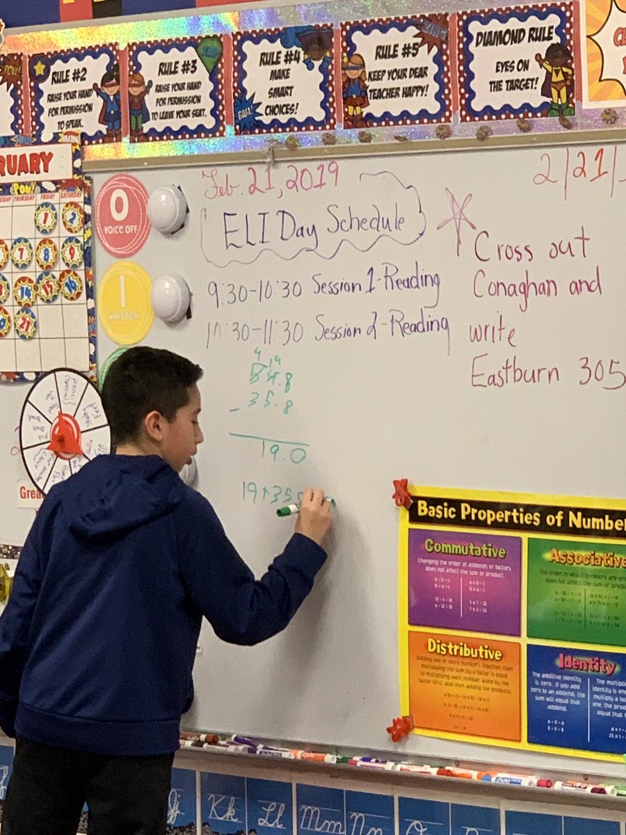 RedClaySchools's tweet photo. One of our 5th grade students explaining his work to his classmates while solving the problem on the whiteboard. #StudentLeadInstruction #RicheyProud @RicheyRabbits @RicheyAP https://t.co/DyVysWpubE