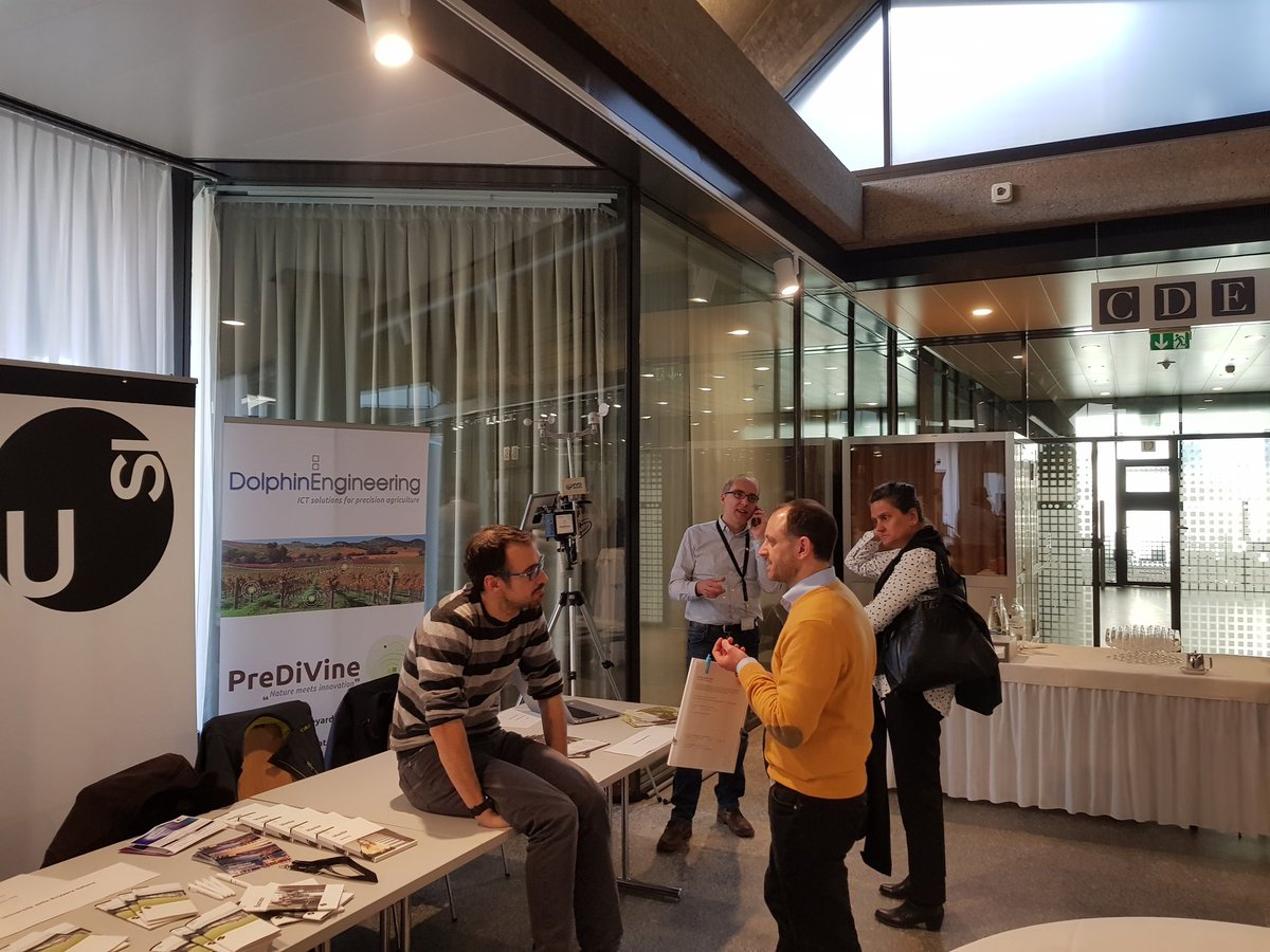 DolphinEngineer's tweet photo. Oggi siamo a #Lugano insieme a @USI_university e @eLab_USI all'evento "Digitalizzazione: un'opportunità per tutti" a raccontare l'esperienza #predivine #smartagriculture #IoT
@ARSLuganese https://t.co/NLMsEXqrt2