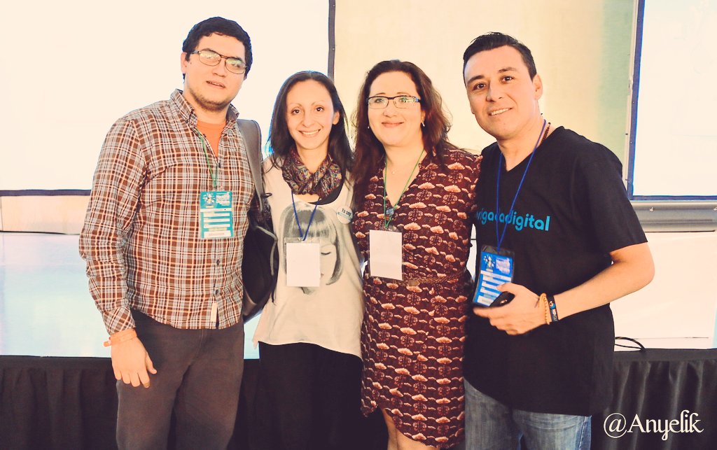Anyelik's tweet photo. A @LuisCarlos lo conocimos en el encuentro de comunidades digitales en Villavicencio #CD2014 gracias a la @BrigadaDigital y a @Ministerio_TIC. Él nos inspiró a trabajar en el activismo por la libertad de la información. En la foto con @Juana_Dulce, @rosacris @JimmyCordobaT https://t.co/HGTq2Kmdqu