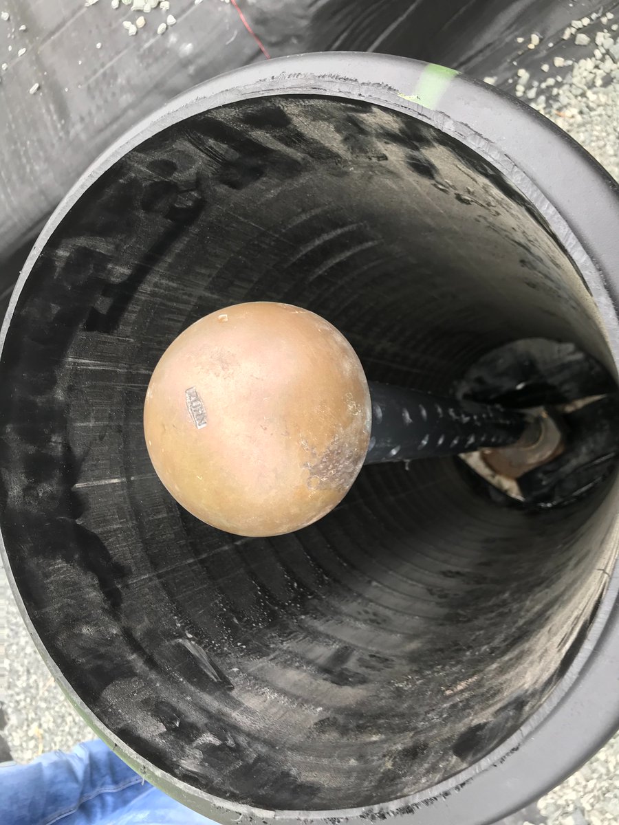BldgScientist's tweet photo. Planter Waterproofing 101: Ivy Group Consultants and Decker Consultants keeping drains and weep holes free of debris and overburden and easy to maintain!

@Sika_USA #waterproofing #flashing #architecture #construction #TuesdayThoughts #science #planter https://t.co/O2nPaIgleb