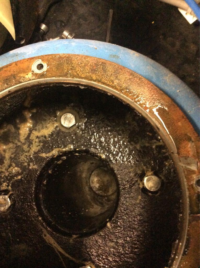countyclean's tweet photo. Our pump team were called to a #DoubleTwinPumpStation failure in Sutton. We were on site with one of our highly skilled #PumpEngineers within 2 hours. The cause of the fault was a high amount of RAG (wet wipes & sanitary items), causing it to trip out.
https://t.co/OPFmz2vzbi https://t.co/wq4LPpkJJj