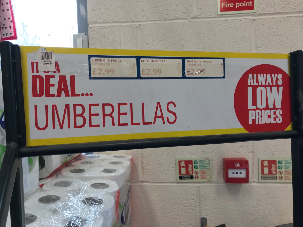 Phil_Chapel's tweet image. I’ve always wondered how to spell those rain protecting accessories! I must remember that for the next pub quiz........ NOT!!
#learnhowtospell