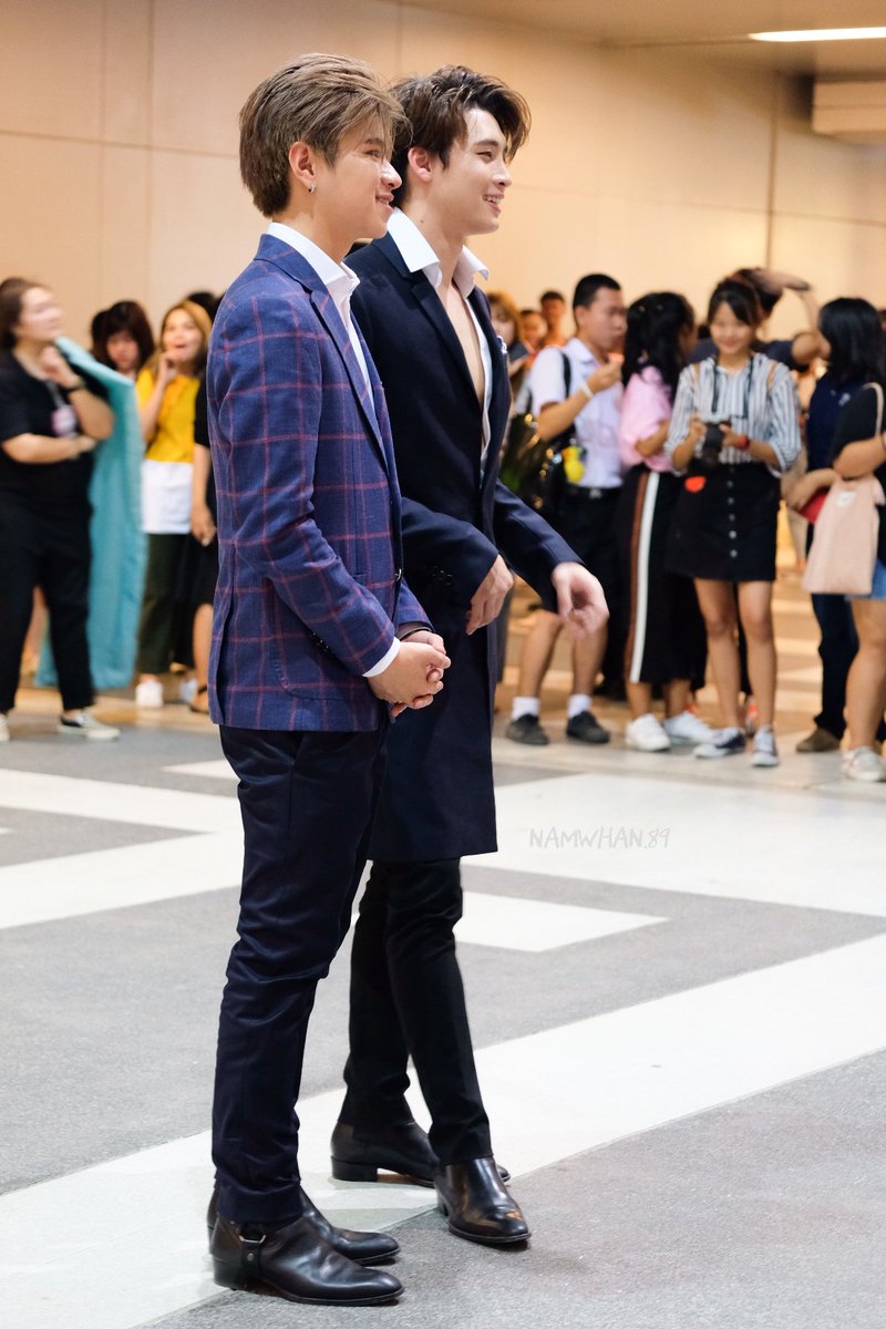 NamwhaN_89's tweet photo. น่ารักแพคคู่ 💙💚 รูปคู่ก็ประมาณนี้แหละจร้าาาา!! ตัวติดกันตลอดโฟกัสคนใดคนนึงไม่ได้เลย ☺☺☺

@m34nismind
@bplannnnn
#MeanPhiravich
#คนของแปลน
#2wish
#คมชัดลกอวอร์ดครั้งที่15 https://t.co/Ud0UhOtVl7
