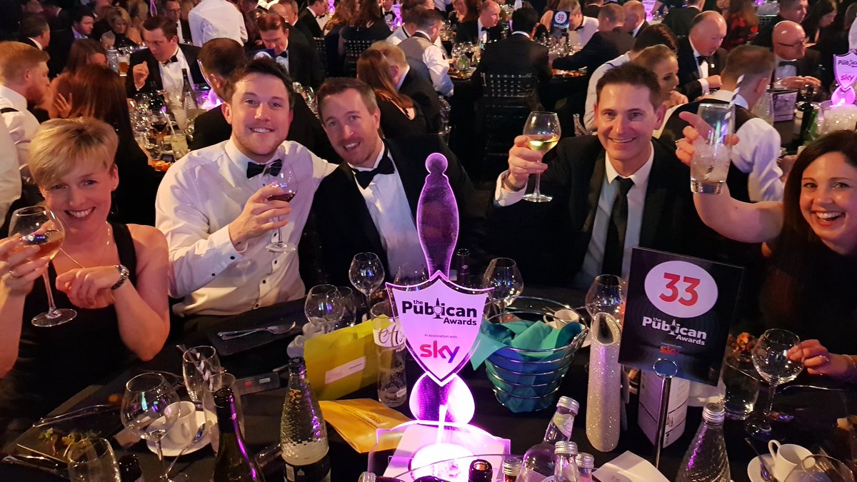 Hello from table 33! #PublicanAwards #Fentimans #LincolGreen #CanWeWin