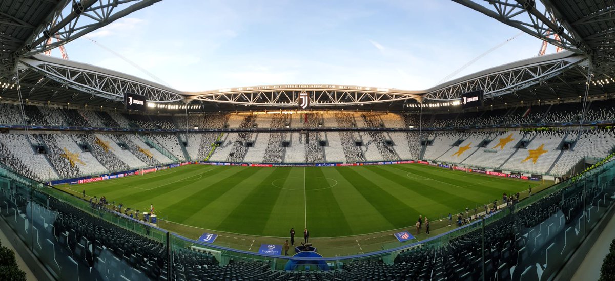 juventusfcen's tweet photo. The stage is set 🏟⚪⚫

#GETREADY TO COMEBACK! #JuveAtleti #UCL https://t.co/0Hzl5x8DqK