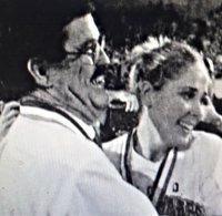 MikeFieldsKY's tweet photo. Dawahares/KHSAA Hall of Famer Kandi Brown-Parker's sweetest Sweet Sixteen memory is hugging her dad/coach John "Hop" Brown when West Carter won the state championship in 2000. “That was probably my favorite moment ever with him," she said.
https://t.co/FlUuPgb9wx https://t.co/ksvAUbnQvM