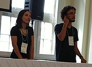alenadra's tweet photo. Seré sentimental, pero me emociona ver cómo se iluminan los ojos de quien pudo resolver la complejidad de hacer compras colectivas con un "simple" bot (y con eso ayudar a productores y consumidores para un comercio justo y sustentable)
#Mutua #TECNOx https://t.co/JW4Q4VfDIH