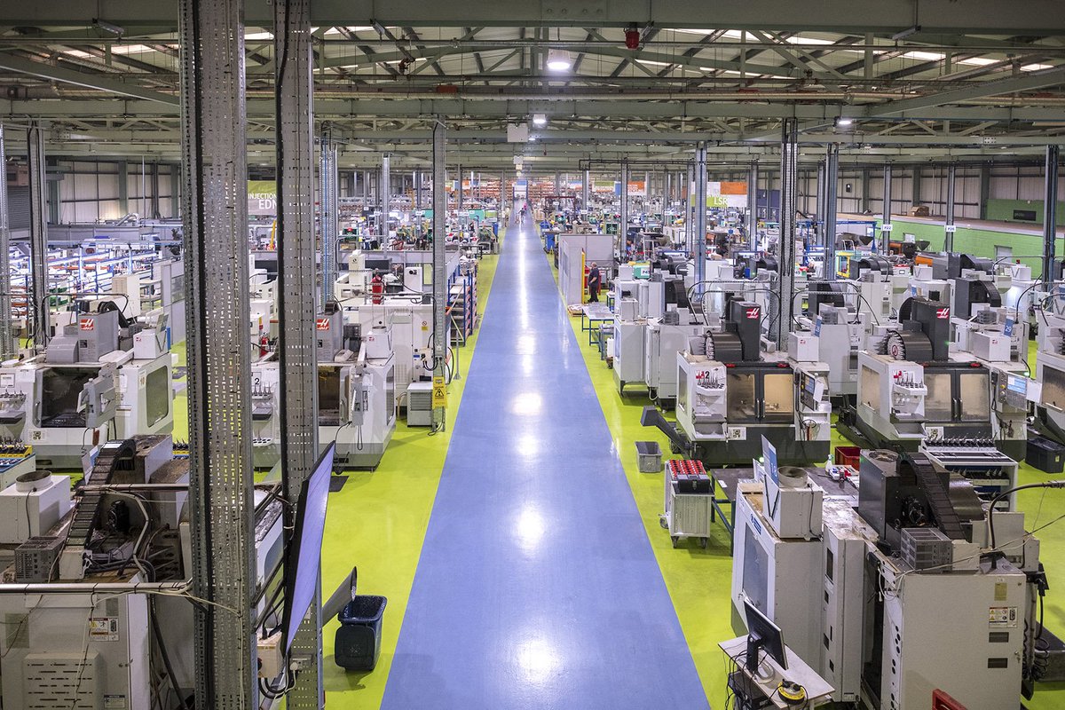 Dwarfio's tweet photo. Going to be a busy broadcast day tomorrow with @BBCBreakfast/@bbcradio4 at @CBrandauer, @itvnews at @salopdesign, @Channel4News at @PressmarkUK and, working in conjunction with @BeBoldPR, @SkyNewsBiz at @Protolabs. No idea what they could be covering? #ukmfg #pr #comms #brexit https://t.co/aK1I9z9qkZ