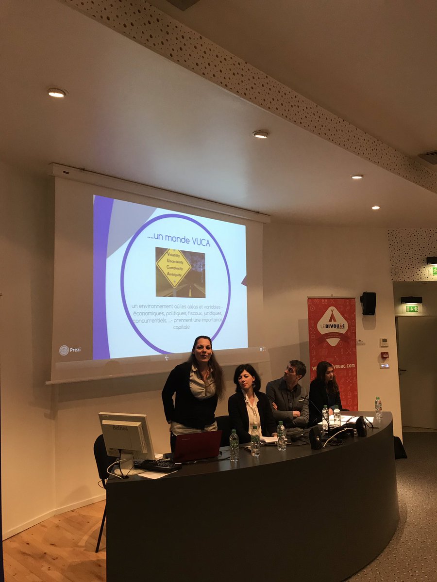 lebivouac_'s tweet photo. #flashcamp spécial ce soir! Avec @Digitaleague @LAOU_FR @Apecfr #nsmanagement sur le thème fendu RH onboarding fidélisation et marque employeur https://t.co/UlxmGTbVN6