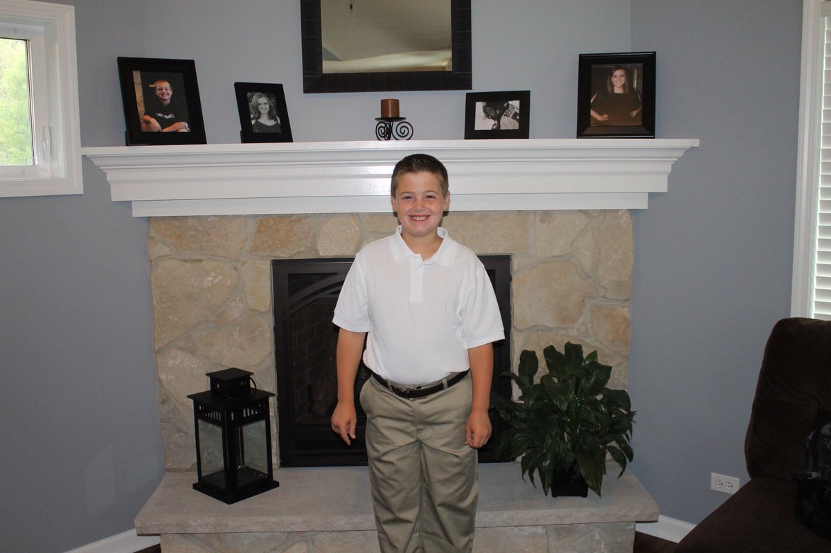BenetFellas's tweet photo. When she says she likes guys who have received the sacrament https://t.co/VvZYwr9XcP