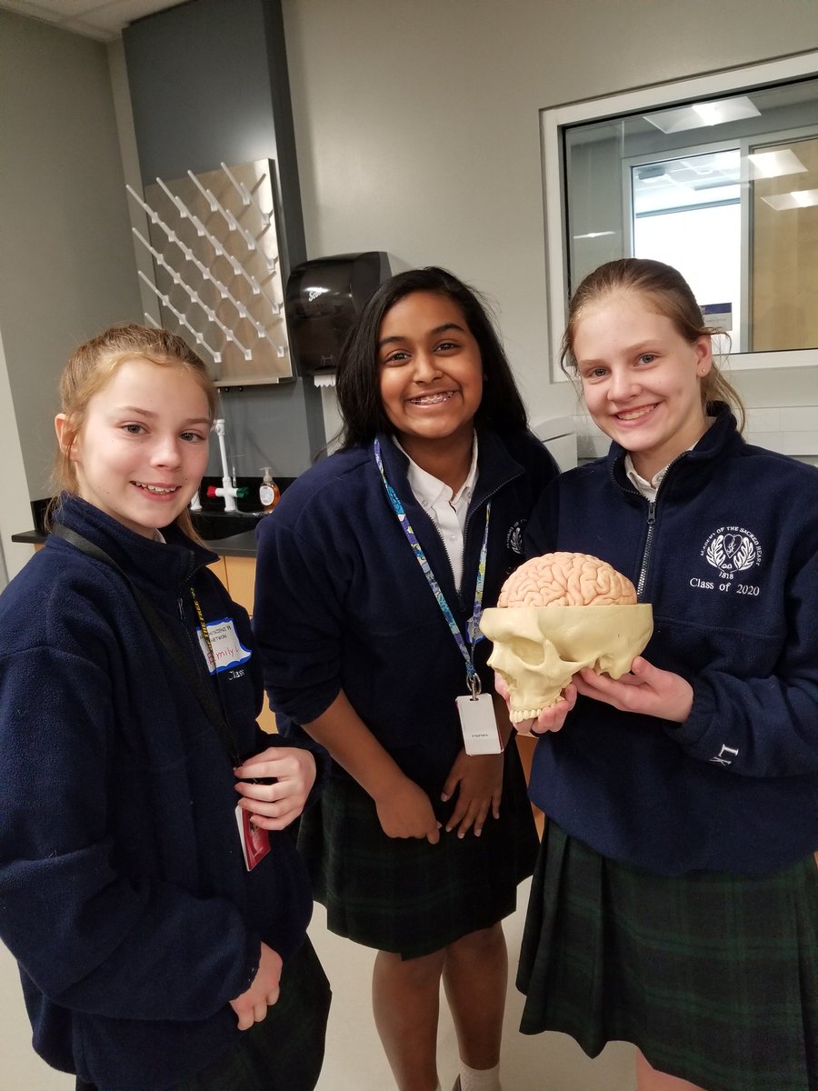 AcademySCI's tweet photo. Seventh and Eighth Class girls attended a Mathematics and Science Conference. Our girls met women who work in STEM  and had  a hands- on experience related to a science career. @ash1818 https://t.co/9geOAdQKwC