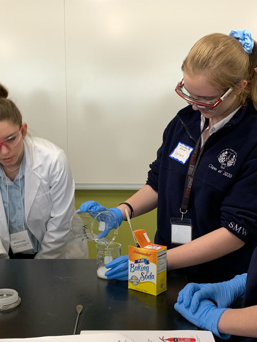 AcademySCI's tweet photo. Seventh and Eighth Class girls attended a Mathematics and Science Conference. Our girls met women who work in STEM  and had  a hands- on experience related to a science career. @ash1818 https://t.co/9geOAdQKwC