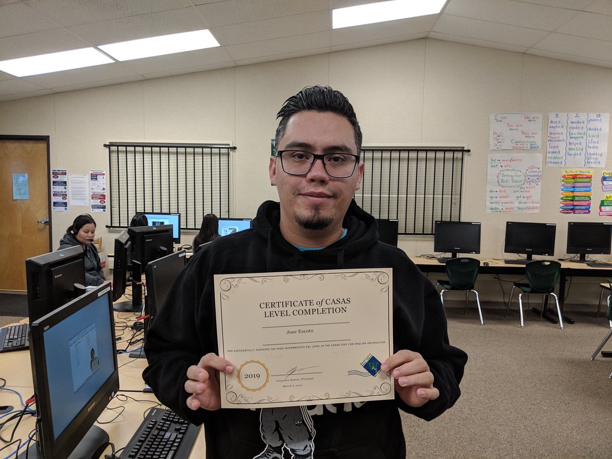 WAdultSchool_WS's tweet photo. Good Job to our ESL students that earned certificates during the last round of post-testing. https://t.co/4RnykOli6b