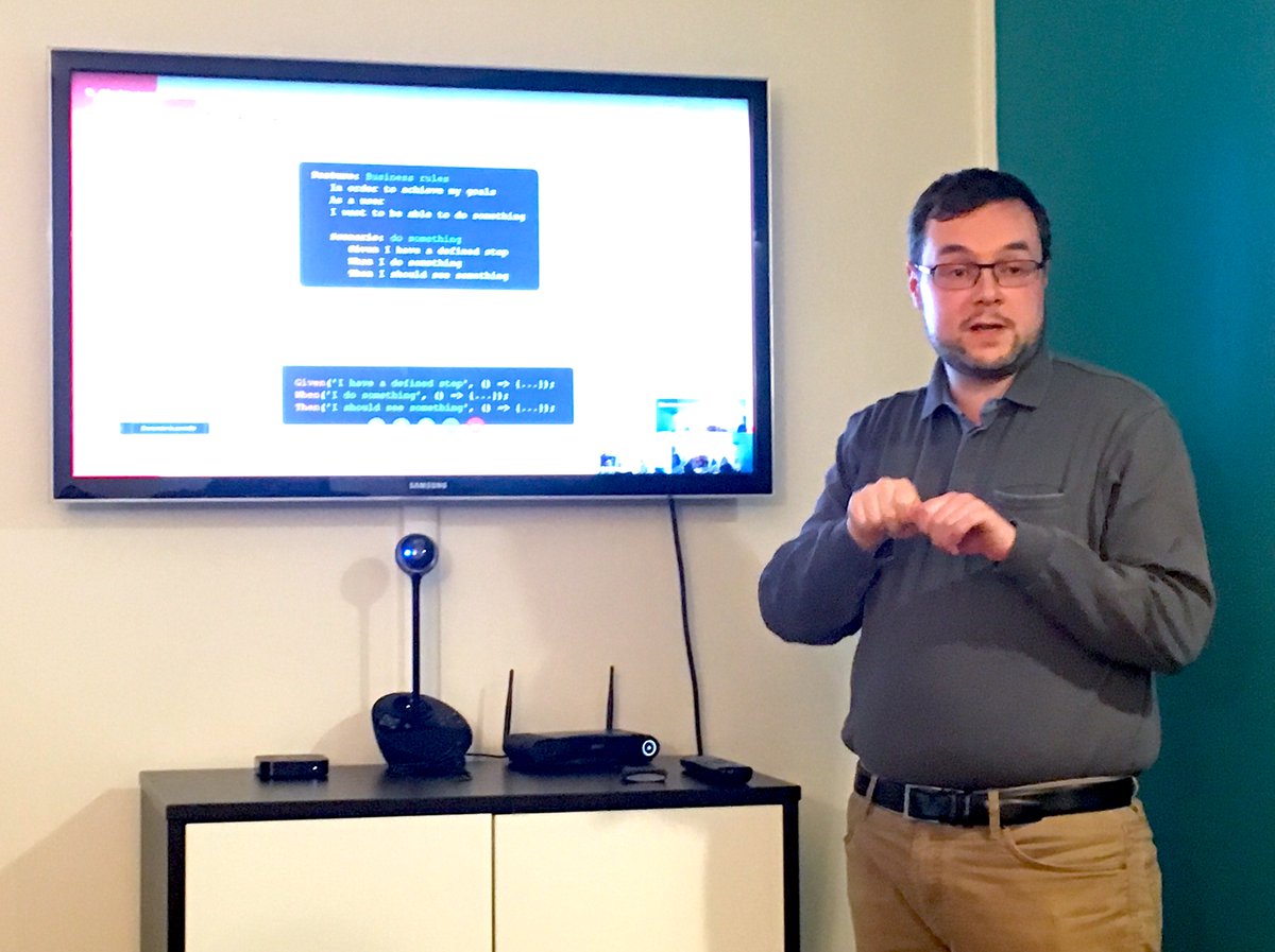 TE_agency's tweet photo. Instant TE partage : présentation d'Antoine sur le thème des tests et de la qualité
#Testing #quality #digitalagency #agencylife #TechnologyEverywhere https://t.co/2oIKedAuwh