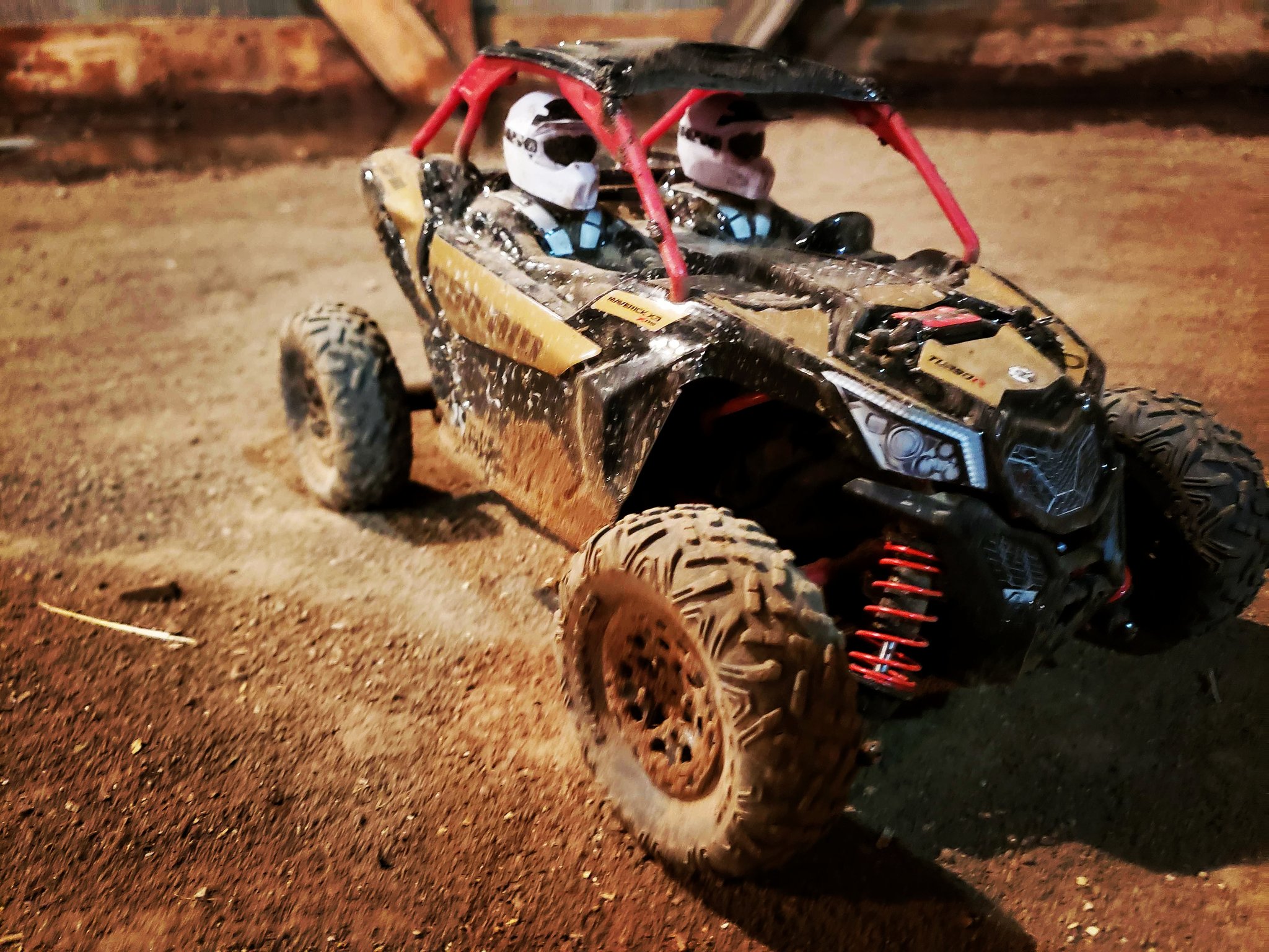 Axial on X: The Yeti Jr™ RTR takes everything you admire about