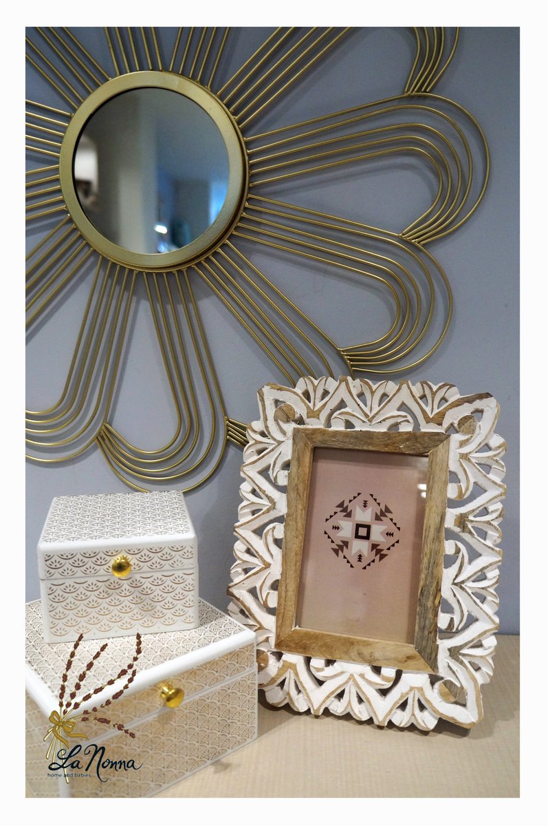 lanonna_hb's tweet photo. Dar un toque de dorado a tu casa con estilo😉🤩

Decorate your home with style and a touch of gold!😉🤩

#shoppingtorrevieja #decoración #decoration #home #house #casa #hogar #blanco #gold #white #dorado #torrevieja https://t.co/bzUpPUfDwo