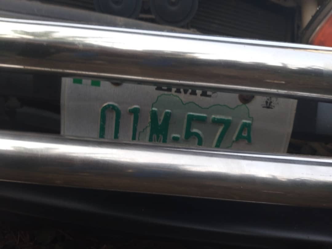 ONEteam2019's tweet photo. Exposed:

Wondering why APC votes did not count in Akwa Ibom? This INEC vehicle carrying APC voted ballot papers was just found in a bush. They crashed it instead of taking it to the collation centre. #AkwaIbomDecides2019 https://t.co/TDnL5MVDKD