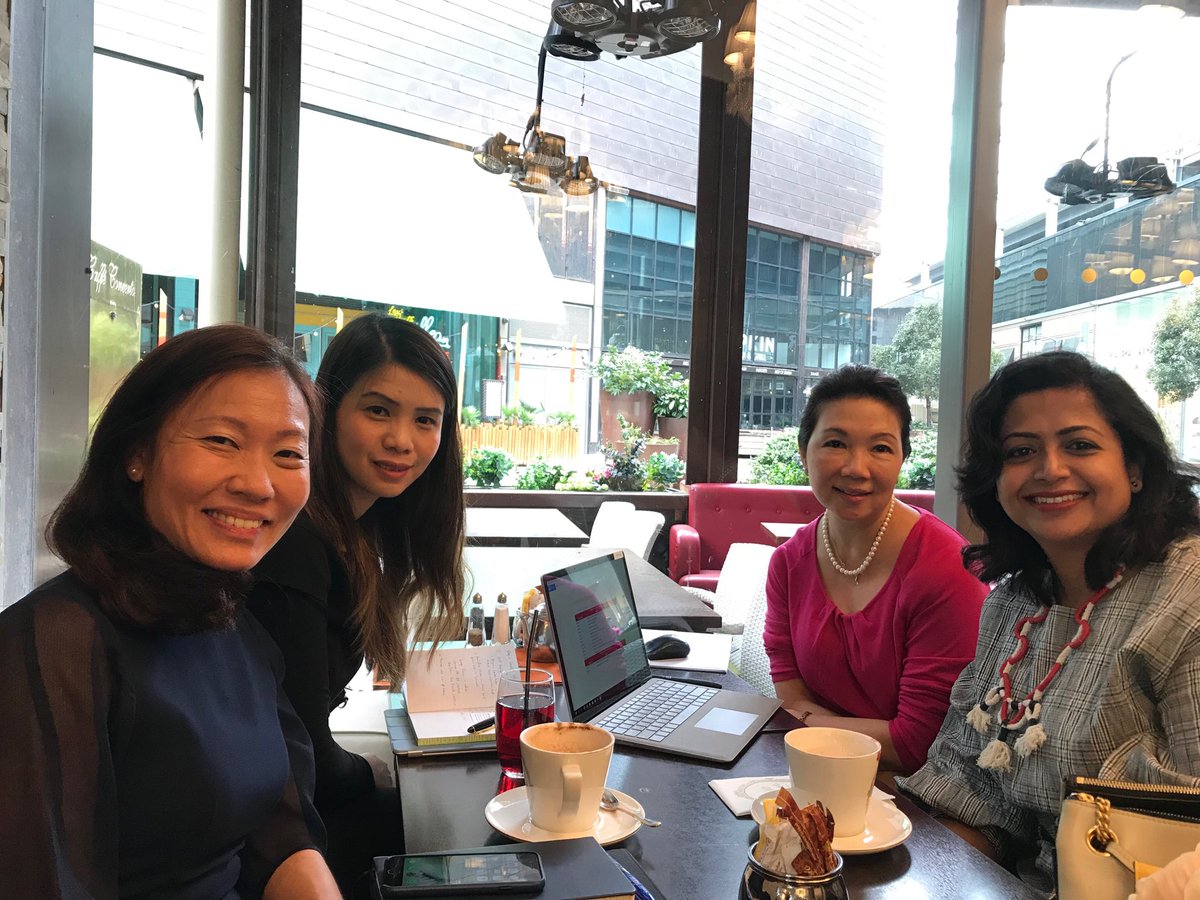 Thank you to ⁦@PaulomiDebnath⁩ for great chat and update over coffee with our team from ⁦<a href="/PanPacific/">Pan Pacific Hotels</a>⁩