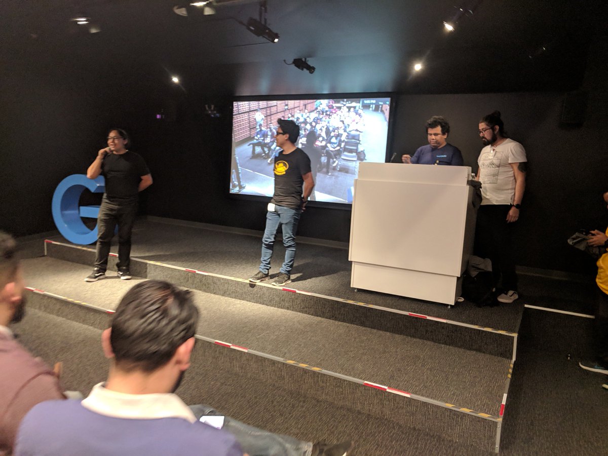 AndroidTitlan's tweet photo. Algunas fotos de nuestro Aniversario #9 en las oficinas de google 😎

Muchas gracias a toda la comunidad y a los patrocinadores! 🥳

@segundamanomx 
@WizelineMx
@googlemexico  
@jetbrains 

#Androidtitlan https://t.co/QQL7iKEmof