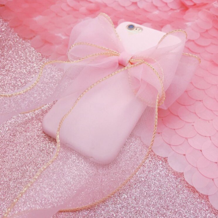 nothinbasichere's tweet photo. black or pink?  
🖤👉 https://t.co/uokUCvfqTZ
💗👉 https://t.co/Xt0ltPbt4I

#kawaii #gothic #lolita #black #pink #allblack #allpink #case #cute #casecustom #handmadecase #kawaii #kawaiicase #kawaiifashion #kawaiigirl #kawaiistyle #kawaiishop #kawaiijapan #kawaiistuff #kawaiistore https://t.co/fI5R64nkSL