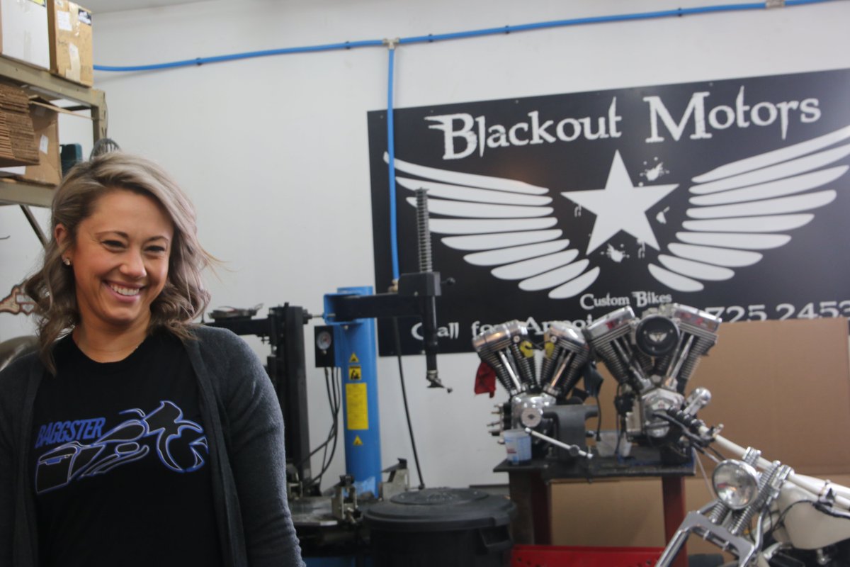 SquareDealSD's tweet image. Are you sick of winter and dreaming of riding in sunny weather? This week's @SquareDealSD will get you hyped for riding season. Get ready to meet @blackout_motors owners Katie and James.