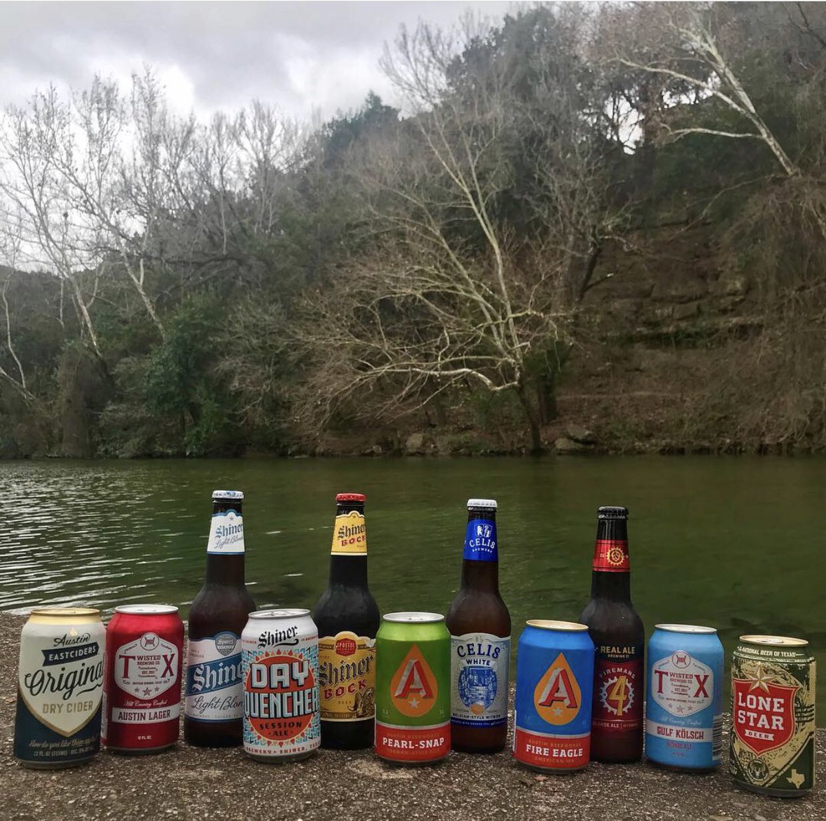 countylinelake's tweet photo. IT’S TEXAS TUESDAY! Enjoy $1 off all Texas brews all day long! #bbq #atx #SXSW2019 #craftbeer #texasbrews #bbqwithaview #thirsty #happyhour #Texas #texasbbq #foodie #delicous #yummy https://t.co/1z6hYUvIWO
