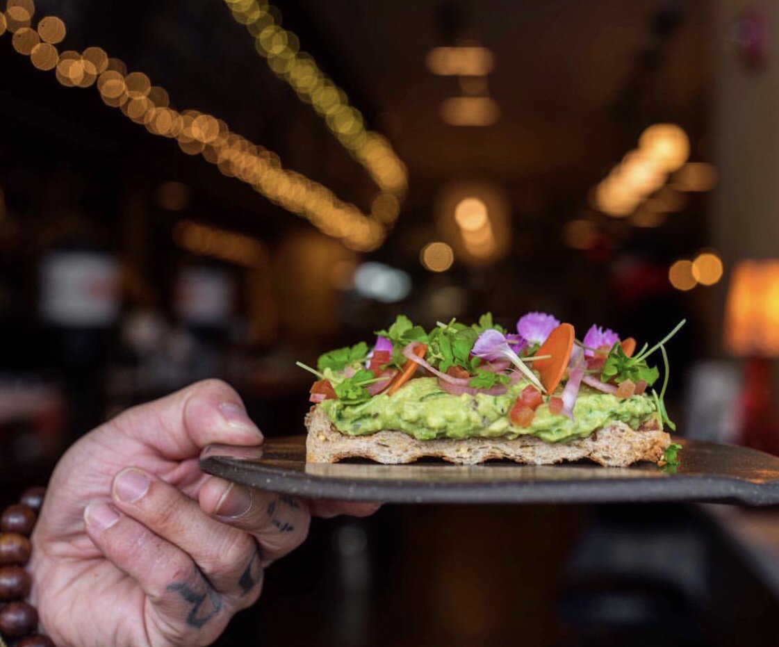 Weekday breakfasts that don’t suck. Our daily breakfast offering, #btogo, is available to go or to stay Monday through Friday from 7:11 to 11:07 am. Join us for breakfast tomorrow and snag some avocado toast or a doffle sammich. 🥑🍞🍩 #breakfastdc #dcfoodporn #nomtasticdcfoods